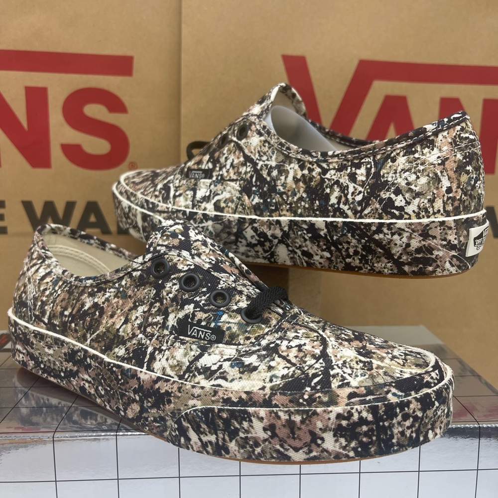 Vans Men’s Authentic
(Moma) Jackson Pollock Sneakers 
VN0A2Z5|18K Abstract Black - Picture 9 of 16